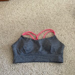 Sports bra
